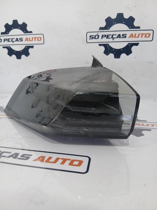 FAROLIM ESQUERDO PEUGEOT 2008 1.2THP PURETECH ANO: 2025