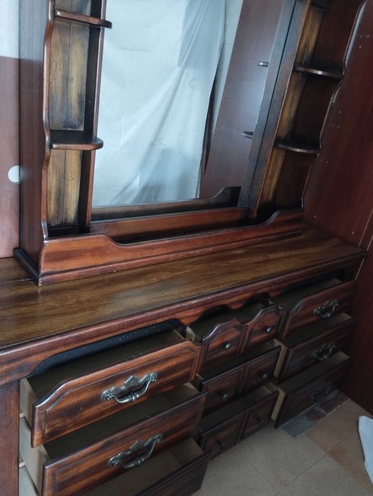 Conjunto de dois moveis vintage em madeira