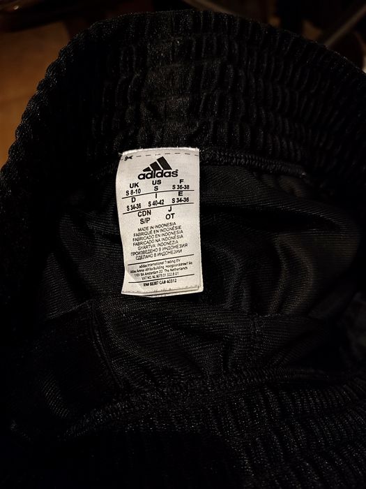 Spodenki Adidas, 34-36, czarne, bdb. Odbiór osobisty