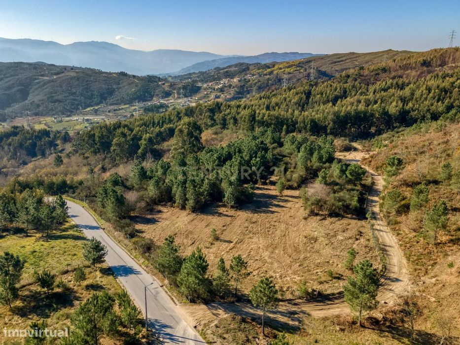 Terreno em Gove, Baião, com vista para o Rio Douro