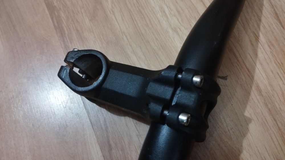 Kierownica MTB 685mm dirt plus mostek  85mm komplet