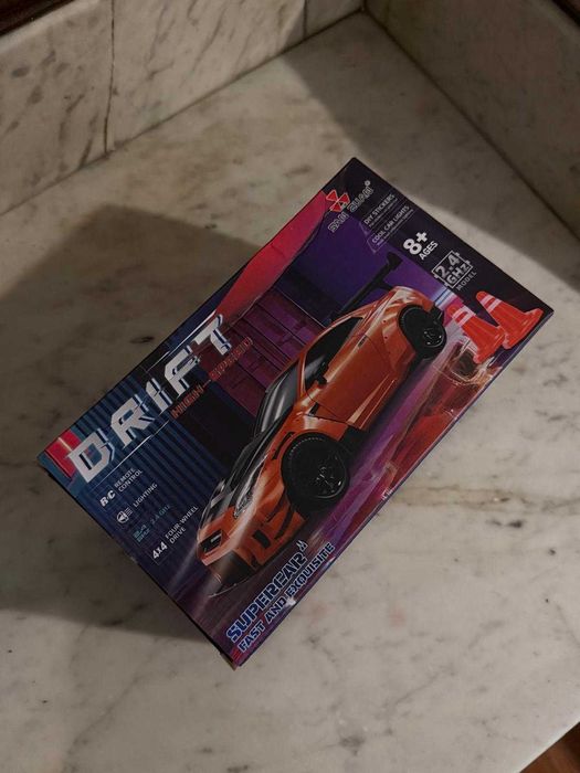 Carro de Drift RC 1:24
