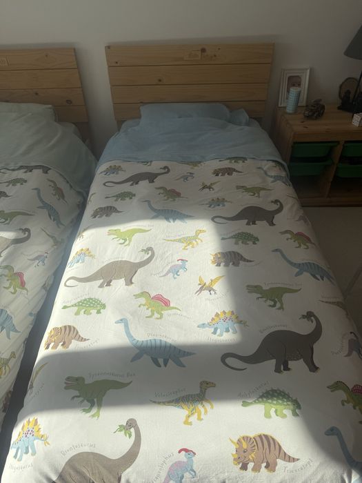 Cama LUFE com colchão incluido 90x200 (x2)