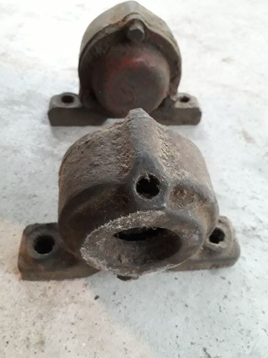 Опори з радіально-опорними підшипниками із с/г техніки. Номер 305 аш