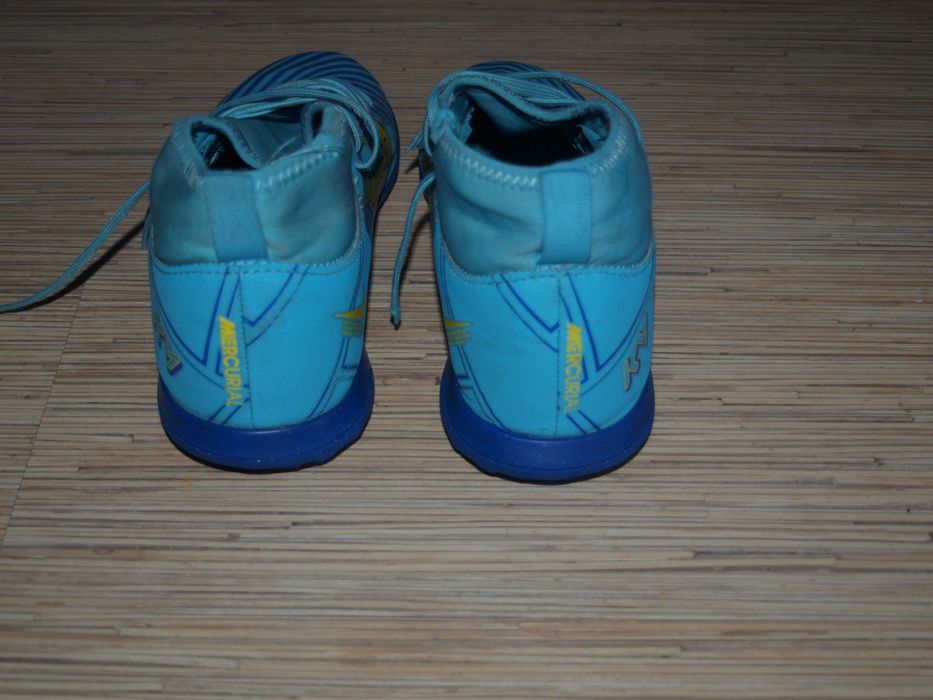 Buty Turfy Żwirówki Nike Mercurial KM r.37.5!!