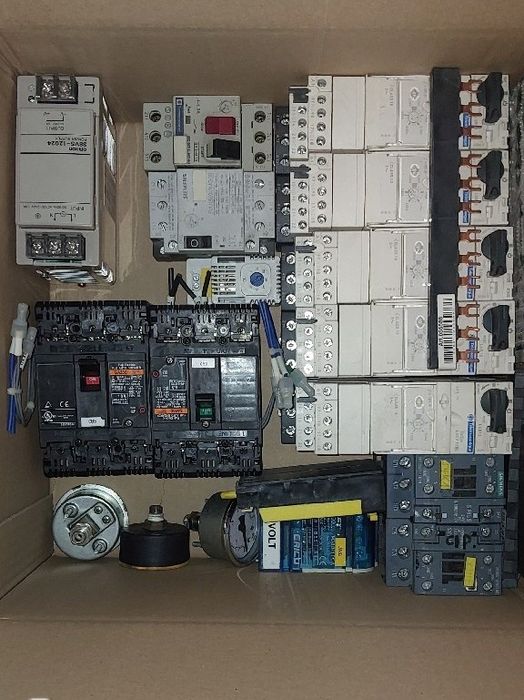 Автоматика промислова, частотники і тд продаж оптом одним лотом