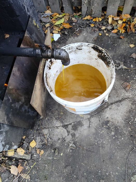 Wosk pszczeli 100%.  46 złotych za kilogram.