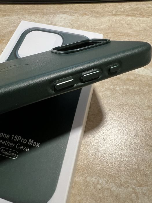 Capa para IPhone 15 Pro Max Leather c/MagSafe