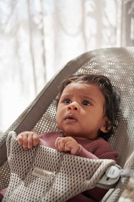 BabyBjörn Hamaca Bliss, Malha, Cinza areia