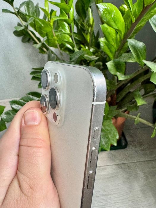iPhone 15 PRO 128