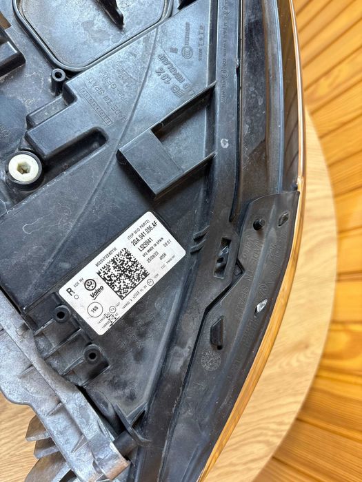 Фара права VW T-roc FULL LED IQ LIGHT 2GA941036AF