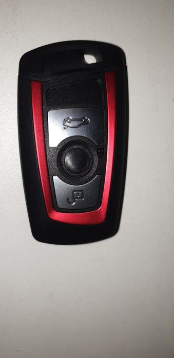 Kluczyk z pilotem surowy grot