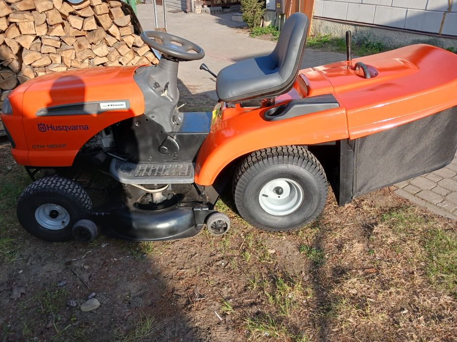 Kosiarka traktorek husqvarna