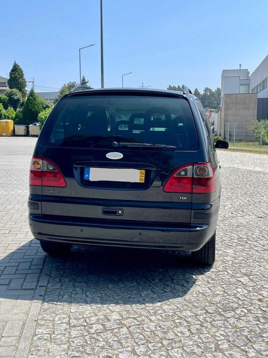 Ford Galaxy — fotografia 5