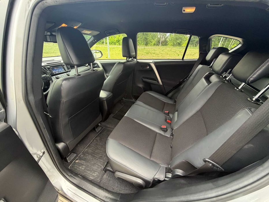 Toyota RAV4 2017