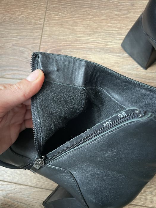 Шкіряні ботильйони черевики