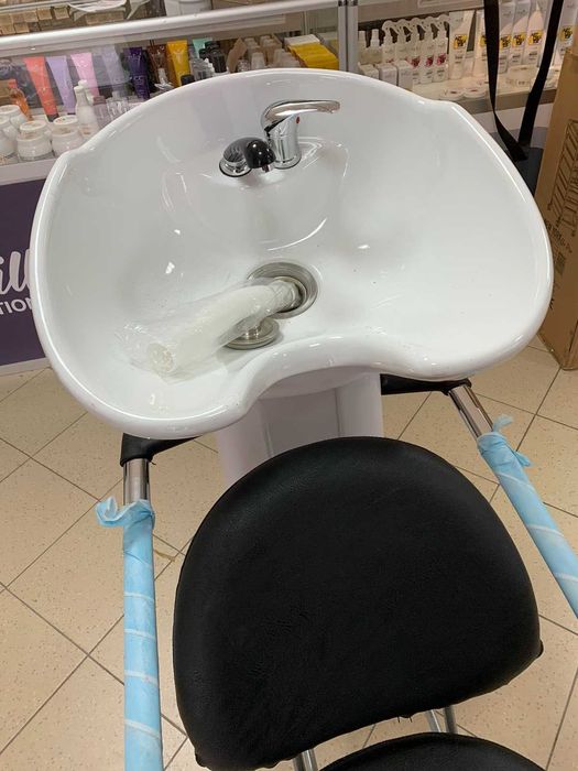 Мийка перукарська нова