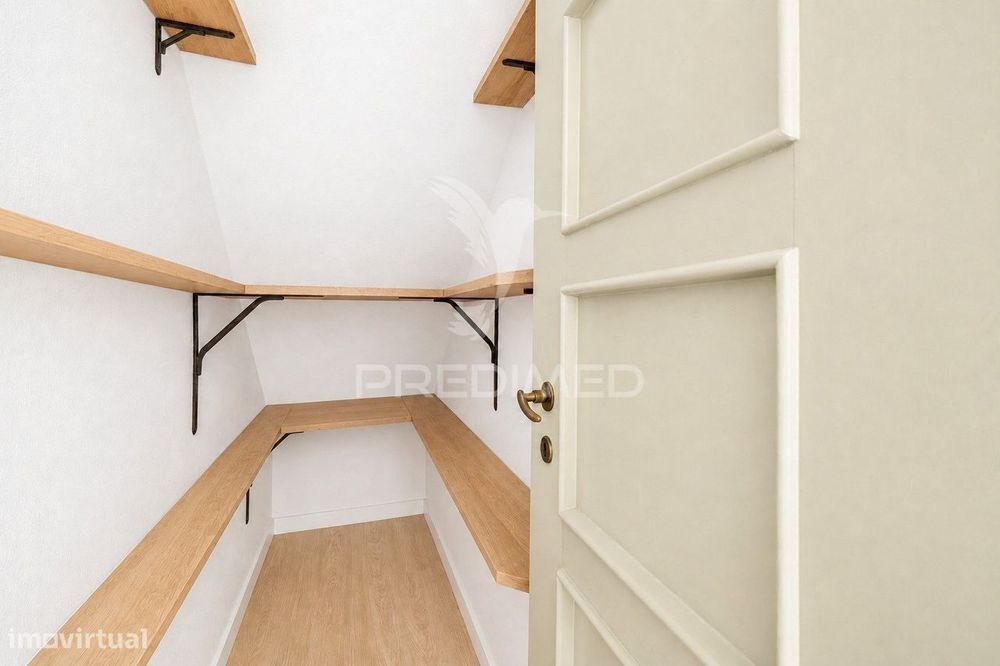 Apartamento T2 no Centro de Alcobaça