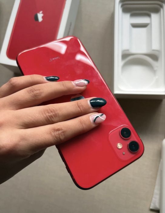 iPhone 11 64GB (PRODUCT)RED – Desbloqueado