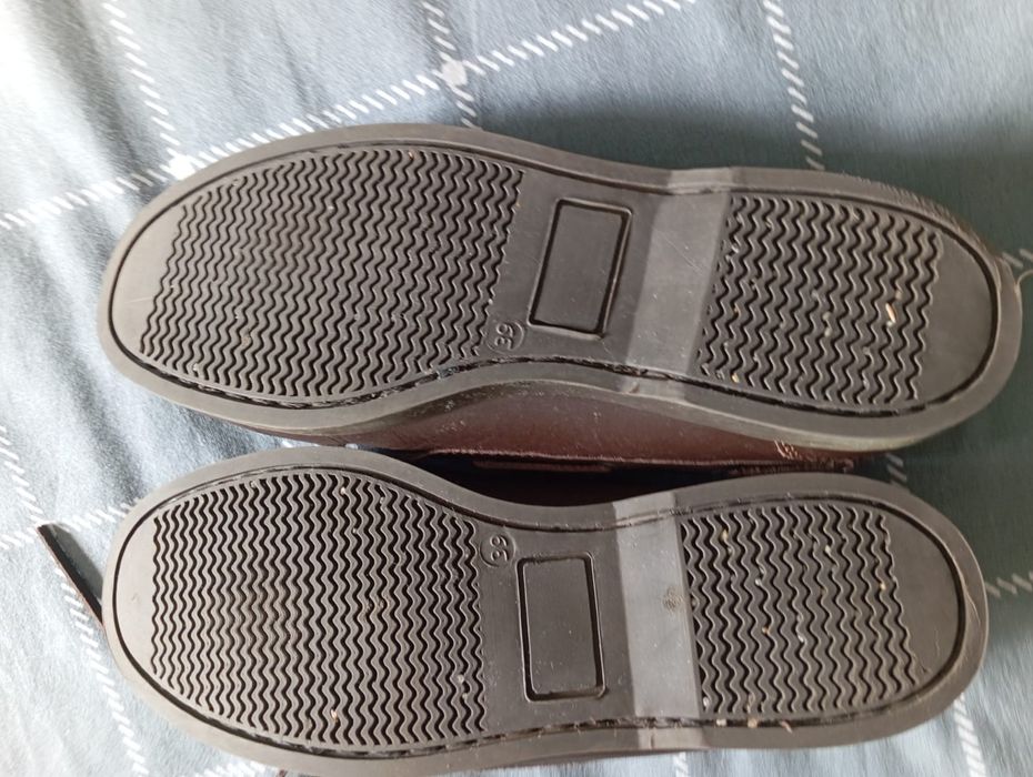 Sapatos de vela castanhos N°39