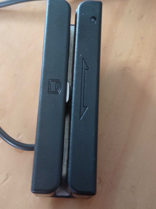 Leitor de cartões de banda magnética