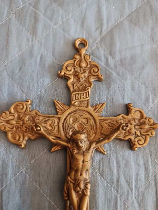 Crucifixo Vintage em Latão - Cerca 20cm Altura