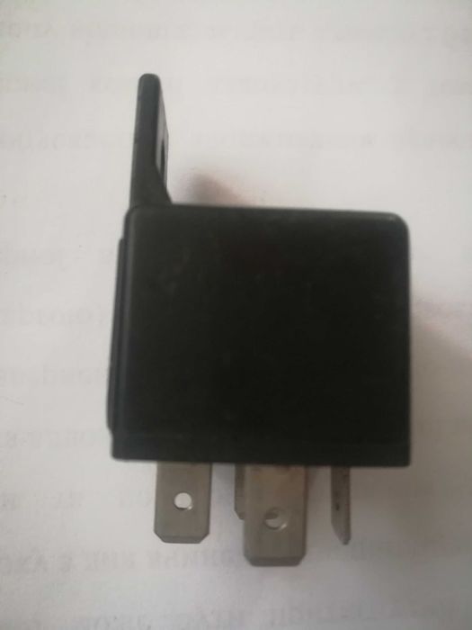 Продаю автомобильное реле 12В, 30А