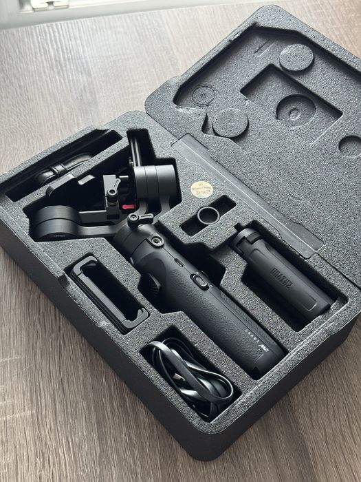 Стедикам Zhiyun CRANE-M2