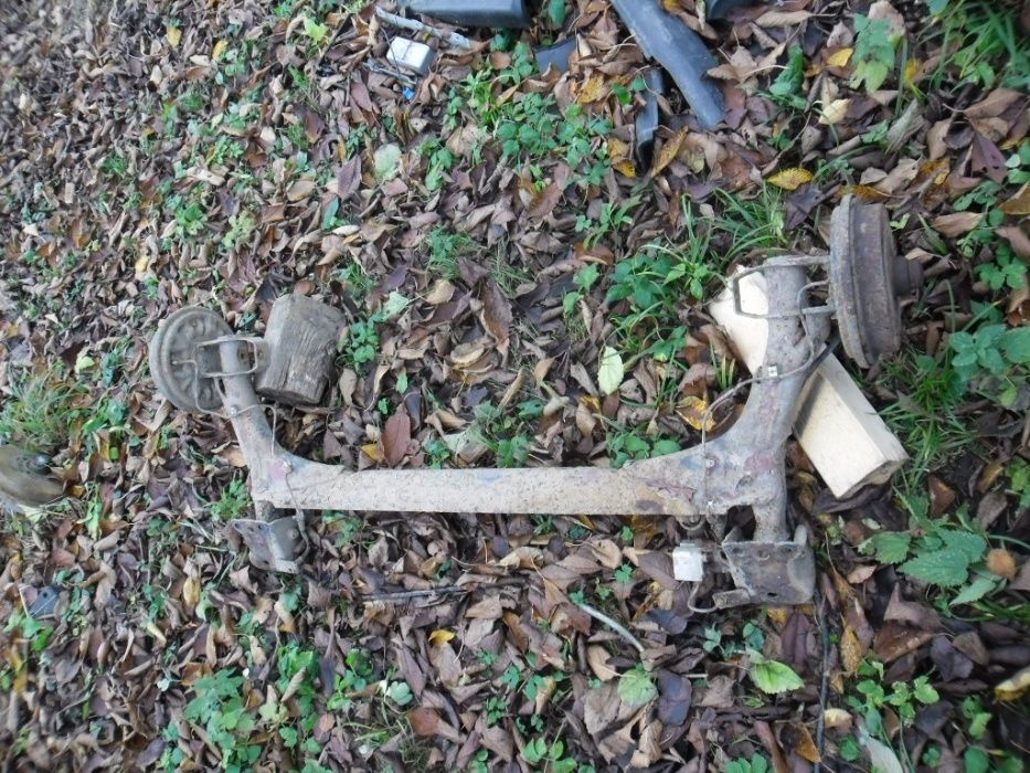 Задня балка Ауді 80 б4 Пассат б2 Гольф 3 Венто Нубіра