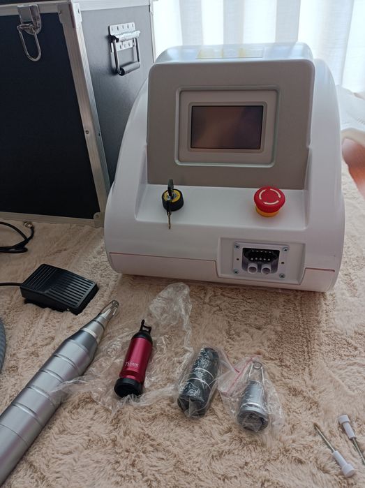 Máquina remoção tatuagens como nova