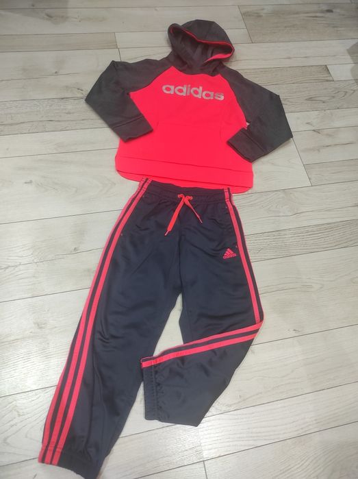 Dwuczęściowy dres dziewczęcy Adidas