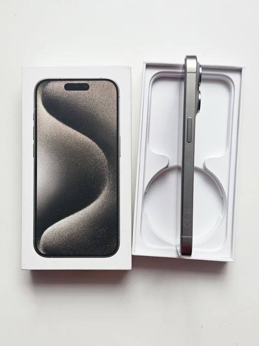 Smartphone Iphone 15 Pro 256 GB (Nowy stan)