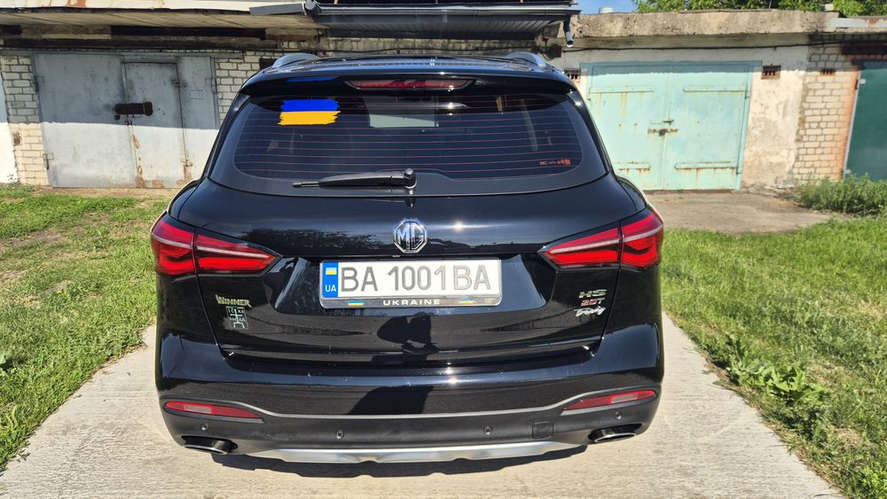 Продам свій MG HS.