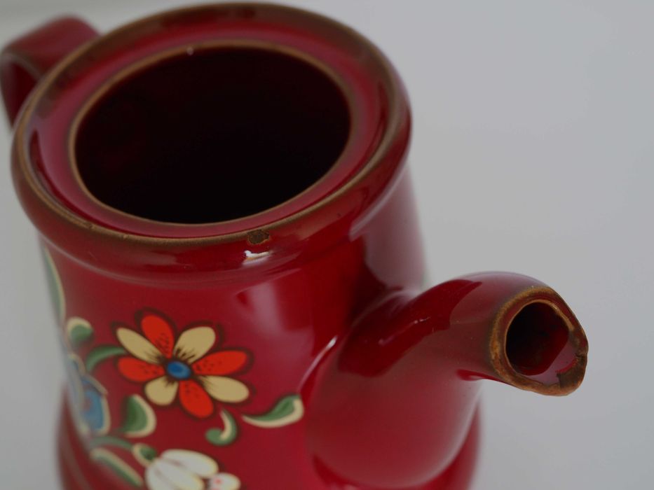 Stary dzbanek ceramiczny