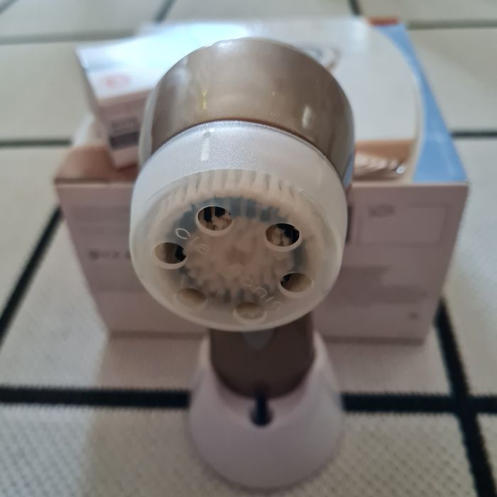 Clarisonic Aria złota Sephora soniczna szczoteczka do twarzy limitowan