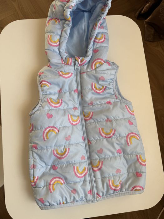 Жилетка безрукавка 3-4 рочки