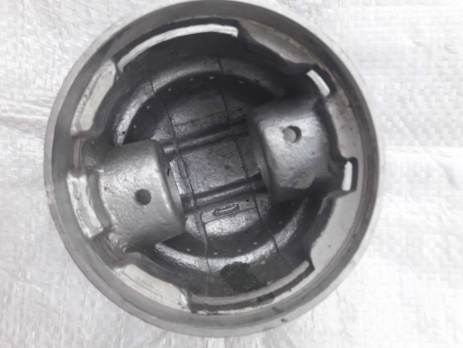 Поршень новий Днепр 11 - 0 ремонт 77.95