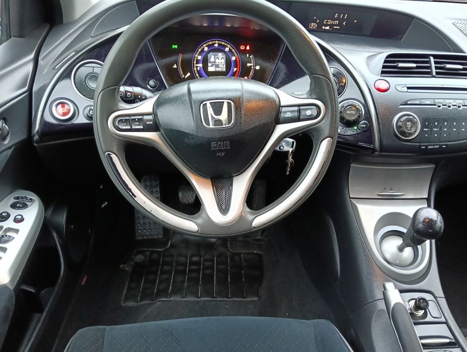 Honda Civic VIII. 1,4 PLG. Klima. Stan BDB. Zarejestrowany