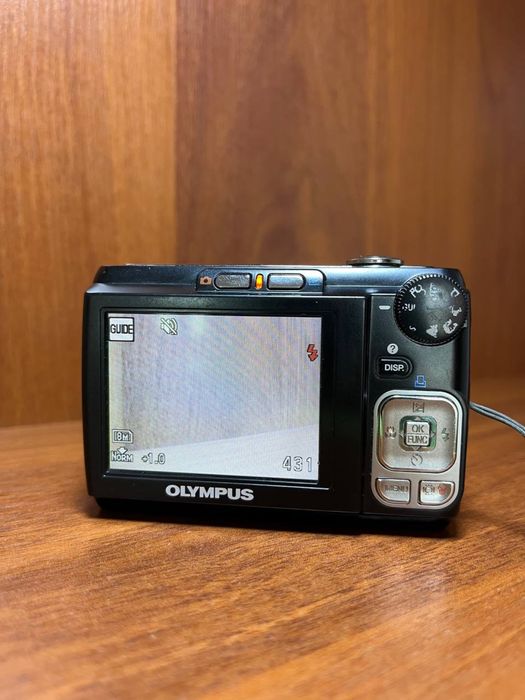 Продам цифровий фотоапарат Olympus FE-310