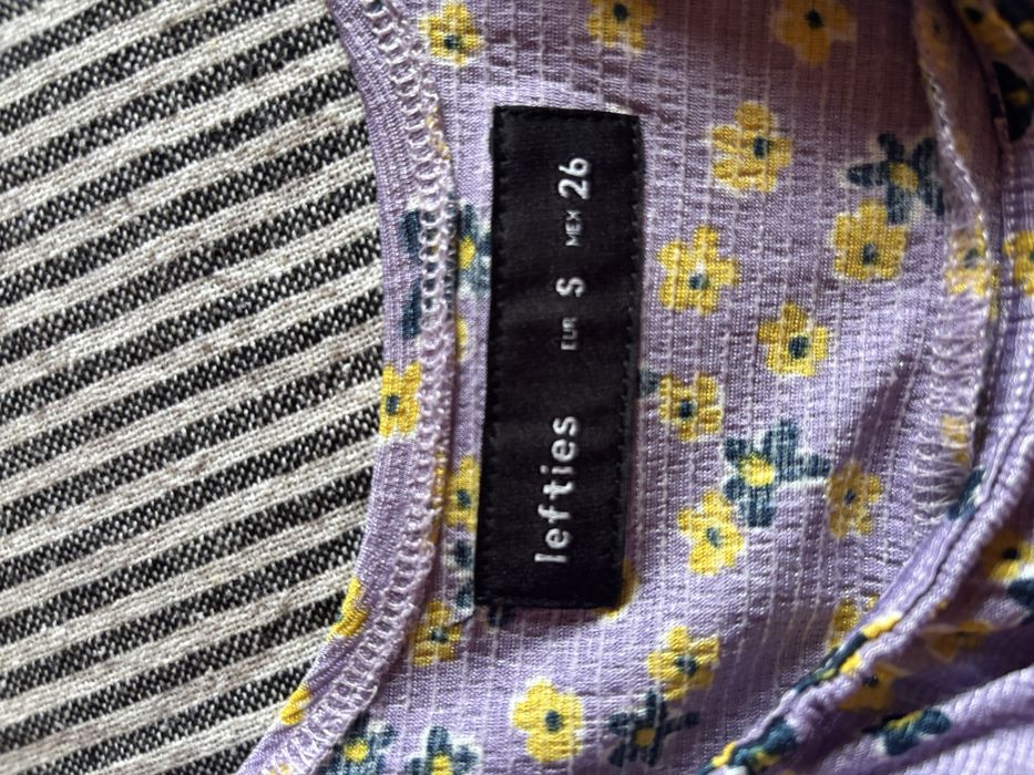 Vestido lilás lefties