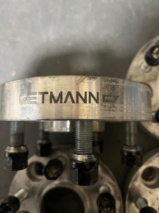 Колісні проставки Getmann pro R20