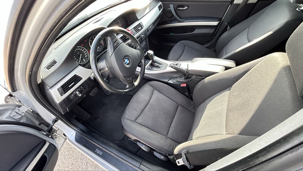 Bmw 320 D auto 2011 184cv