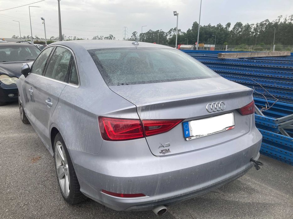 AUDI A3 Limousine 2016