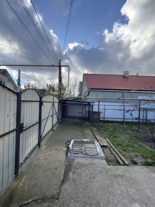 Дом с ремонтом, р-н Большой Таврии