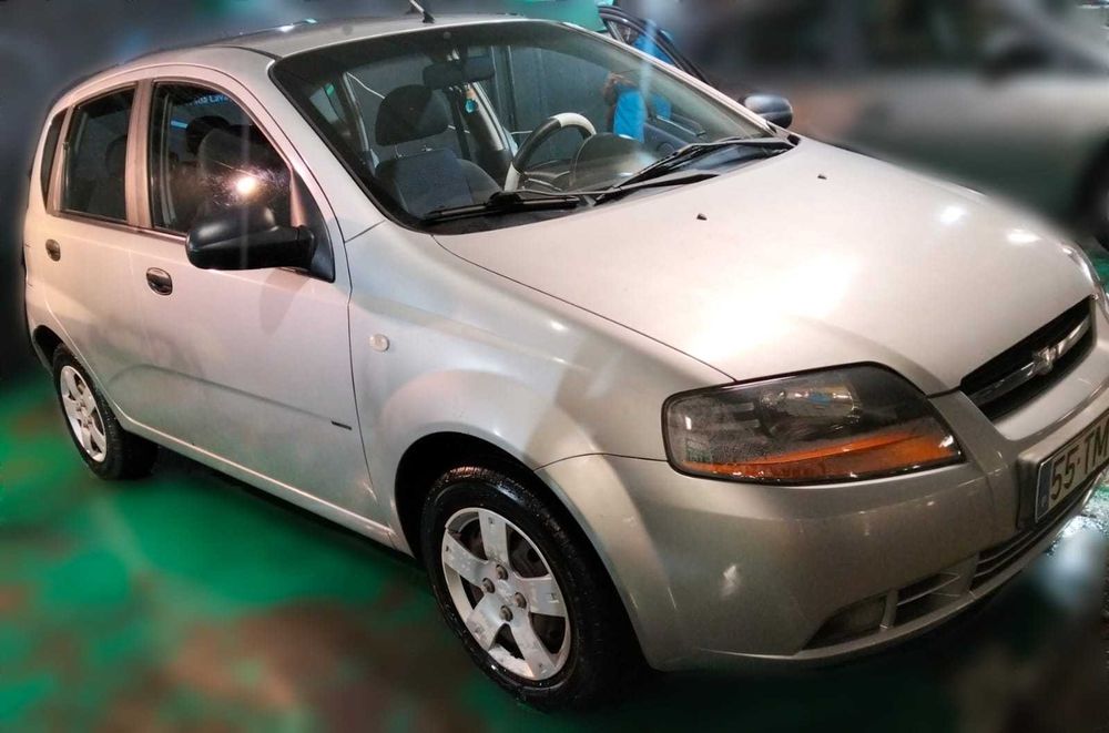 Carro Chevrolet Aveo