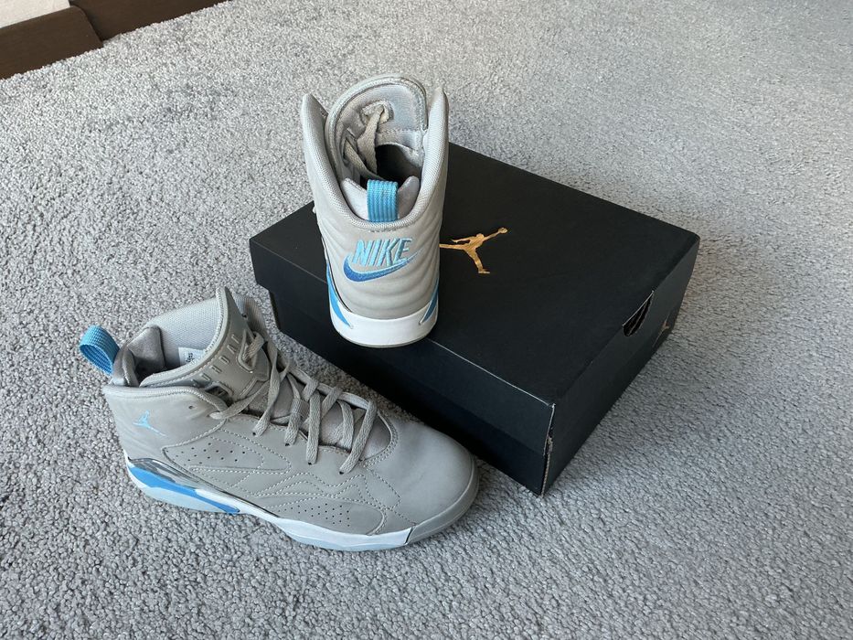 Кросівки дитячі Nike Jordan розмір 35