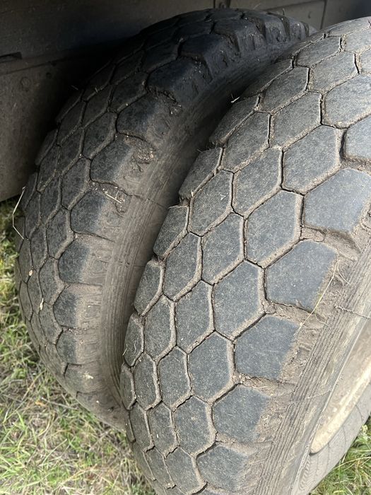 Камаз з причепом