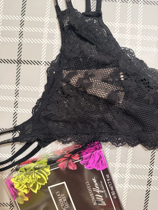 Нові мереживні трусики бразиліани Victoria's Secret Twinkle Strap Lace Brazilian Panty Оригінал з США. Розмір М