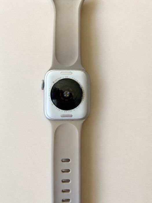 Apple Watch SE 3 GPS 40 mm 99% baterii + 4 paski, gwarancja