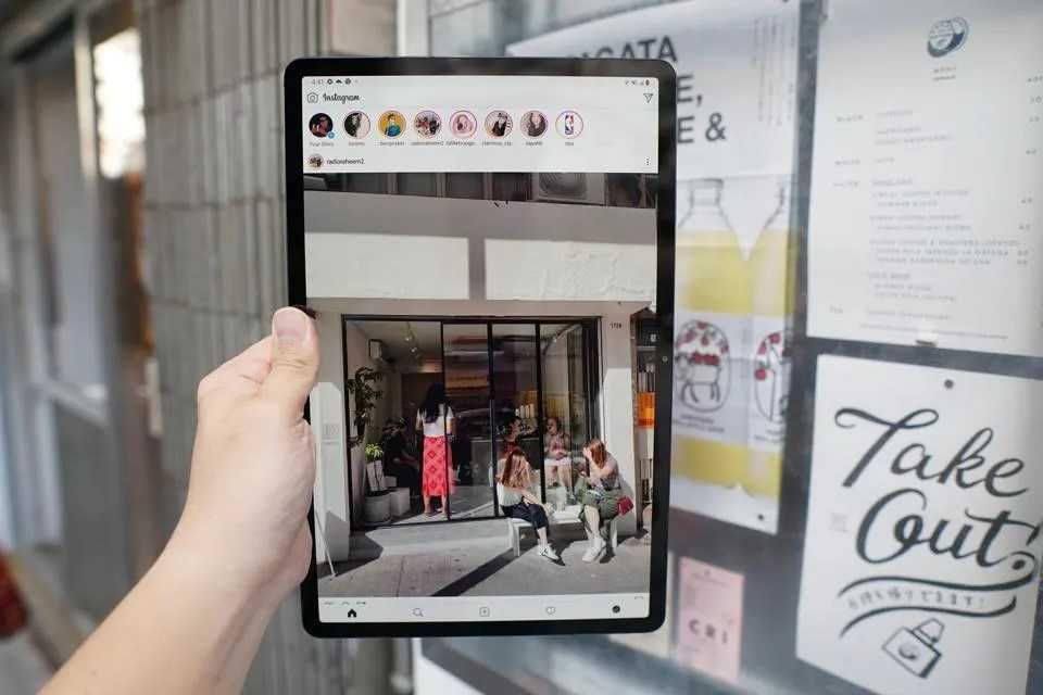 Планшет-телефон-ноутбук Samsung Galaxy 10.9" Global версія, клавіатура UA, стилус, мишка, IP68